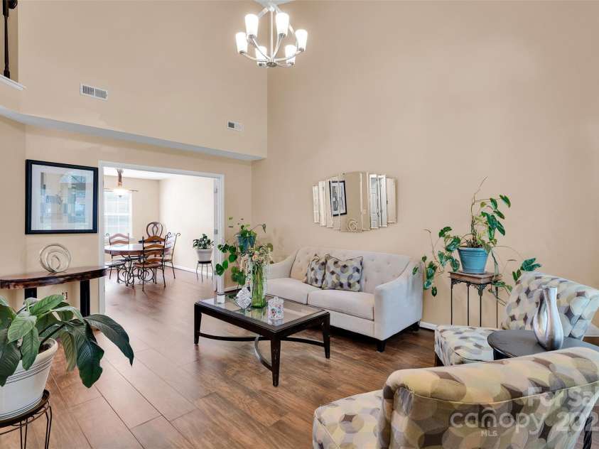 11219 Kempsford Drive, Charlotte, NC 28262.  MLS# CAR4266815, YatesRealty ID 26707. 