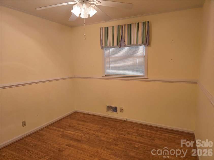 620 Mcdowell Drive, Chester, SC 29706.  MLS# CAR4374362, YatesRealty ID 26707. 
