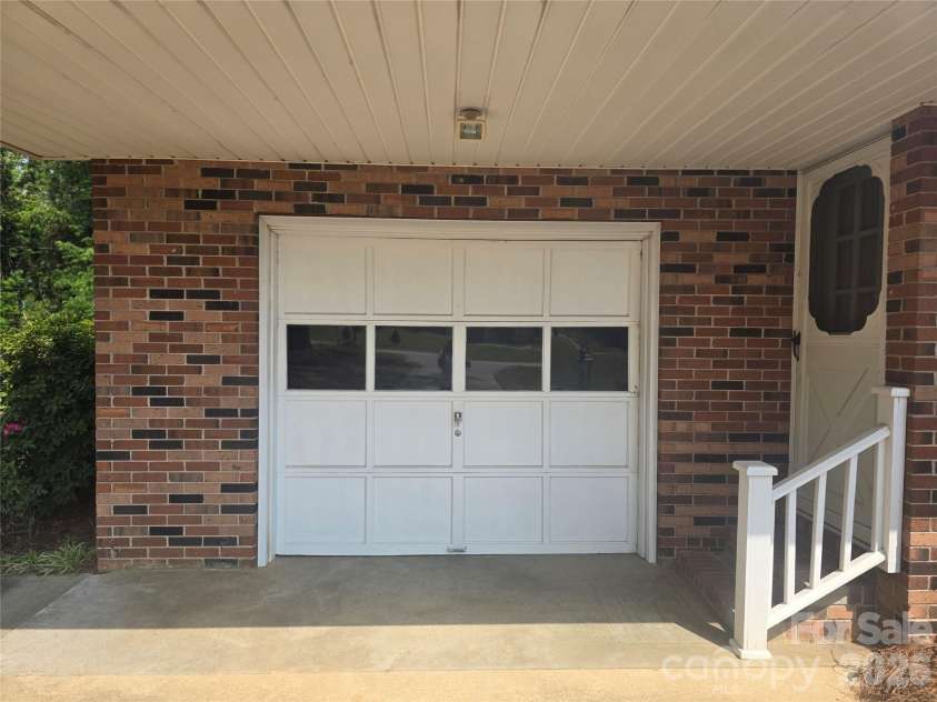 620 Mcdowell Drive, Chester, SC 29706.  MLS# CAR4374362, YatesRealty ID 26707. ONE CAR GARAGE/CARPORT