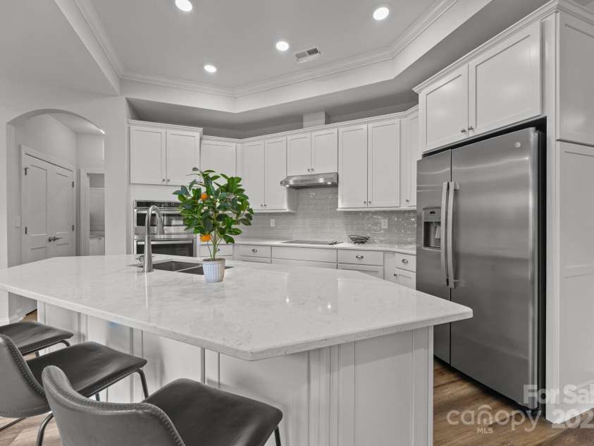 1113 Headwaters Court, Matthews, NC 28104.  MLS# CAR4279367, YatesRealty ID 26709. 