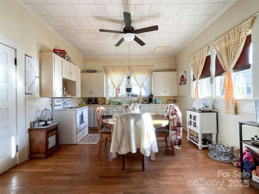 6993 Charlotte Highway, Lancaster, SC 29707.  MLS# CAR4319688, YatesRealty ID 2671. 