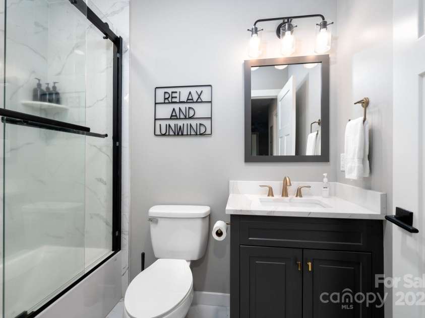 54 Weldon Way, Fairview, NC 28730.  MLS# CAR4279261, YatesRealty ID 26712. Second Full Bathroom on Lower Level