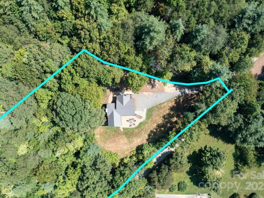 54 Weldon Way, Fairview, NC 28730.  MLS# CAR4279261, YatesRealty ID 26712. Sizable 1.66 Acre Parcel
