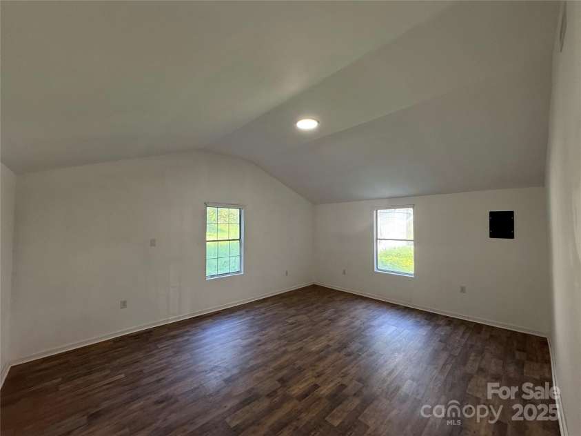 123 Riverside Drive, Mount Holly, NC 28120.  MLS# CAR4281591, YatesRealty ID 26713. 