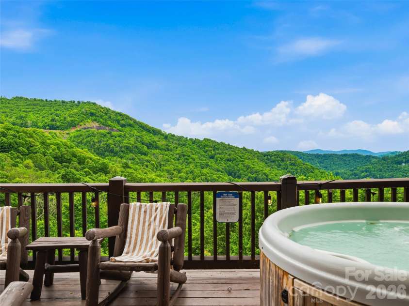 95 Breakaway Trail, Mars Hill, NC 28754.  MLS# CAR4385267, YatesRealty ID 26713. 
