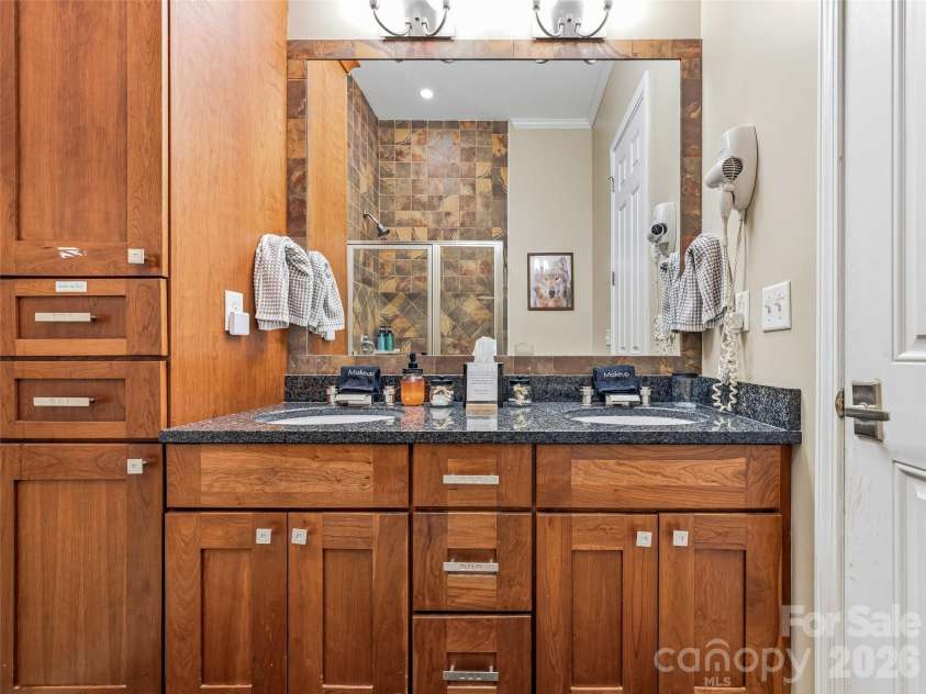 95 Breakaway Trail, Mars Hill, NC 28754.  MLS# CAR4385267, YatesRealty ID 26713. 