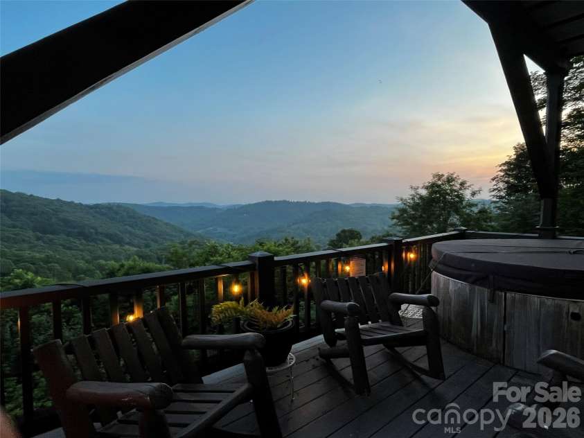 95 Breakaway Trail, Mars Hill, NC 28754.  MLS# CAR4385267, YatesRealty ID 26713. 