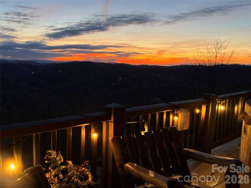 95 Breakaway Trail, Mars Hill, NC 28754.  MLS# CAR4385267, YatesRealty ID 26713. 