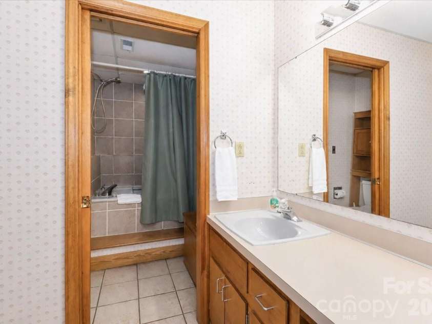 113 Tinker Place, Troutman, NC 28166.  MLS# CAR4384005, YatesRealty ID 26717. Full bathroom basement