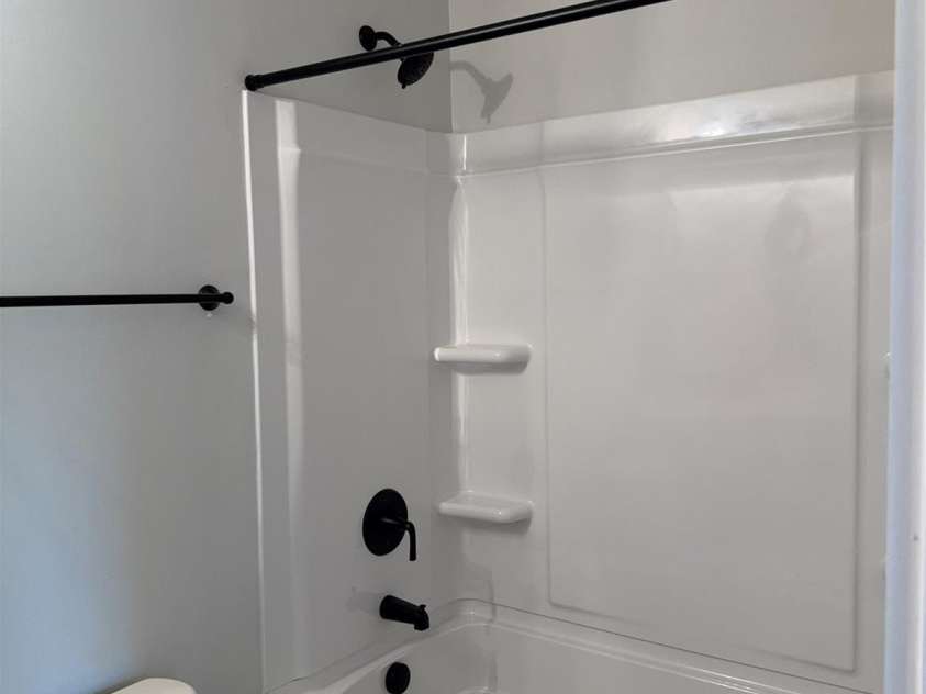 214 Imperial Way, Albemarle, NC 28001.  MLS# CAR4386156, YatesRealty ID 26718. Bathroom 1