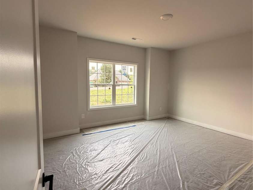 214 Imperial Way, Albemarle, NC 28001.  MLS# CAR4386156, YatesRealty ID 26718. Bedroom 1