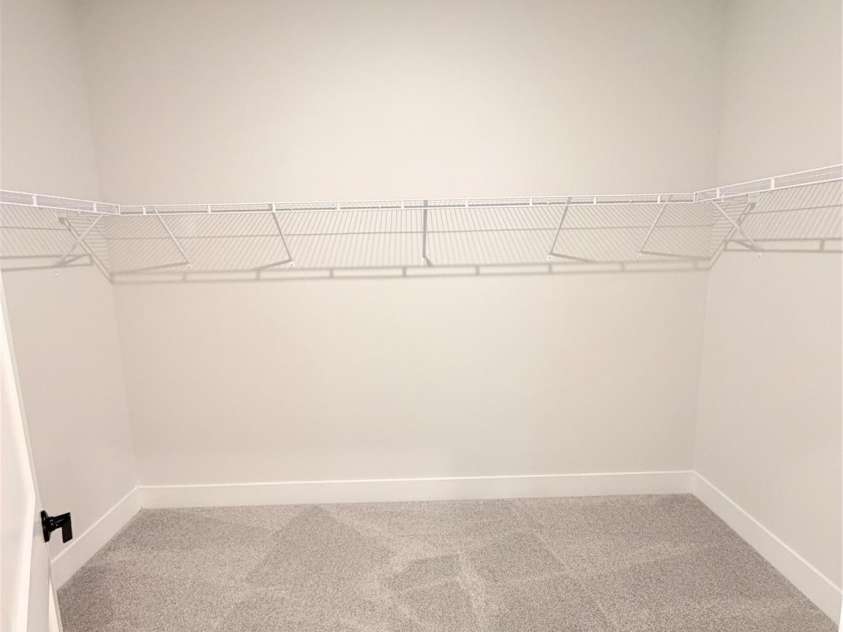 214 Imperial Way, Albemarle, NC 28001.  MLS# CAR4386156, YatesRealty ID 26718. Walk-in closet