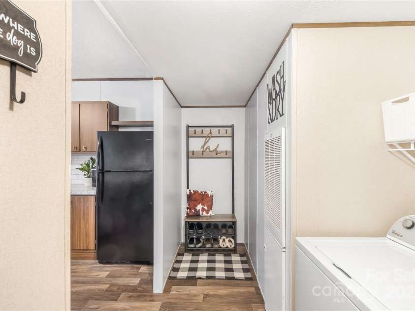 615 Red Leaf Lane, China Grove, NC 28023.  MLS# CAR4281879, YatesRealty ID 26718. 