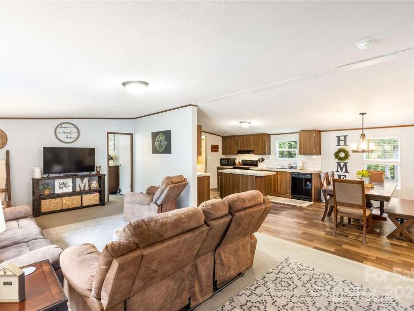 615 Red Leaf Lane, China Grove, NC 28023.  MLS# CAR4281879, YatesRealty ID 26718. 