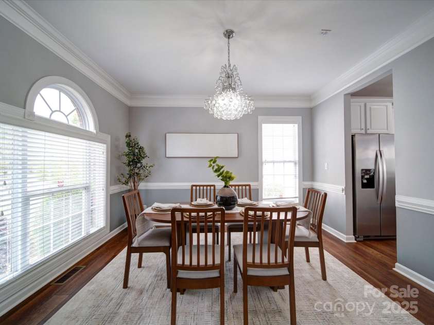 7642 Horseshoe Creek Drive, Huntersville, NC 28078.  MLS# CAR4249944, YatesRealty ID 26720. Dining Room Leading to Kitchen