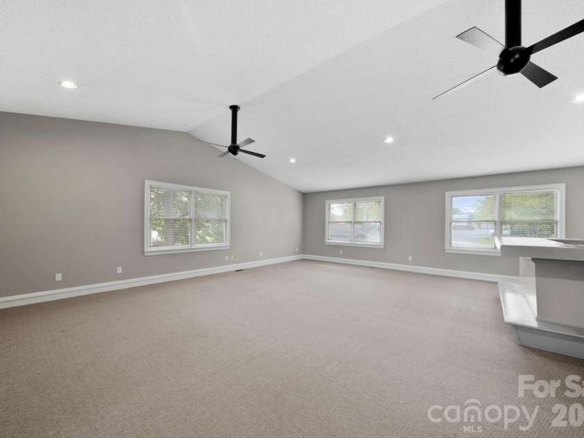 1109 Union Road, Gastonia, NC 28056.  MLS# CAR4388040, YatesRealty ID 26721. 