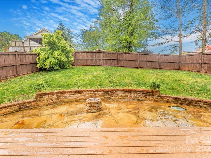 45 Tahkieostie Trail, Asheville, NC 28806.  MLS# CAR4250758, YatesRealty ID 26721. Private backyard perfect for entertaining.