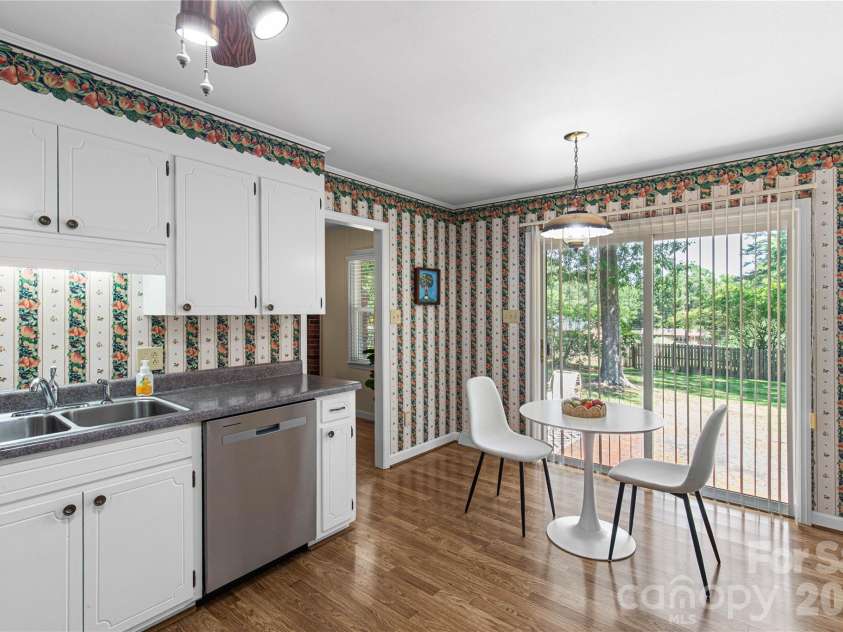 956 Providence Road, Lancaster, SC 29720.  MLS# CAR4383180, YatesRealty ID 26723. 