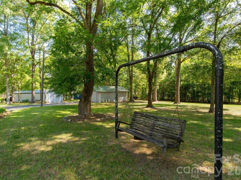 956 Providence Road, Lancaster, SC 29720.  MLS# CAR4383180, YatesRealty ID 26723. 
