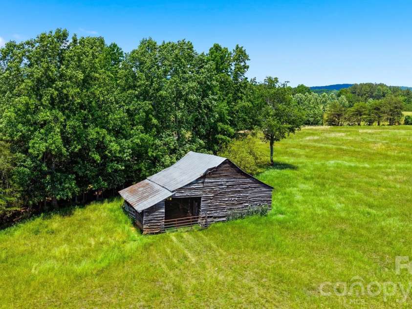 301 Corinth Church Circle, Casar, NC 28620.  MLS# CAR4385194, YatesRealty ID 26724. 