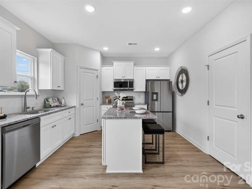 338 Field Drive, Troutman, NC 28166.  MLS# CAR4380559, YatesRealty ID 26727. Representation