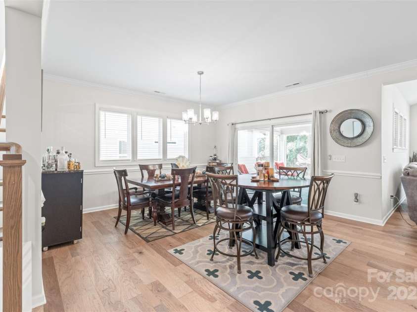 8100 Rolling Wheels Road, Charlotte, NC 28215.  MLS# CAR4278554, YatesRealty ID 26727. 