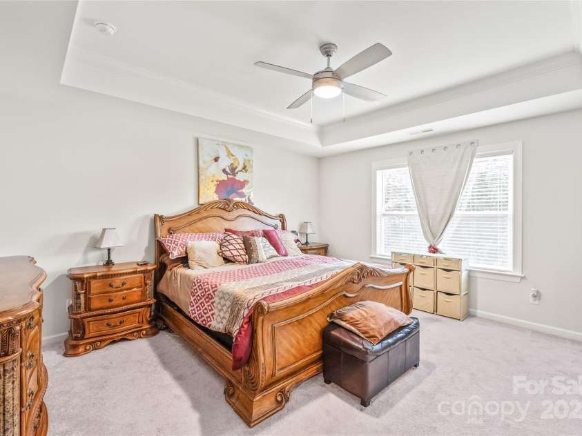 8100 Rolling Wheels Road, Charlotte, NC 28215.  MLS# CAR4278554, YatesRealty ID 26727. 