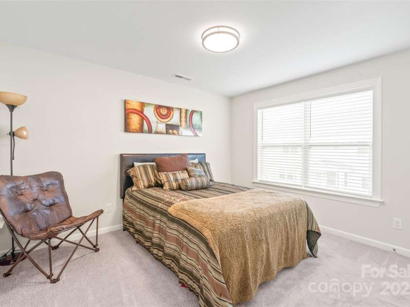 8100 Rolling Wheels Road, Charlotte, NC 28215.  MLS# CAR4278554, YatesRealty ID 26727. 