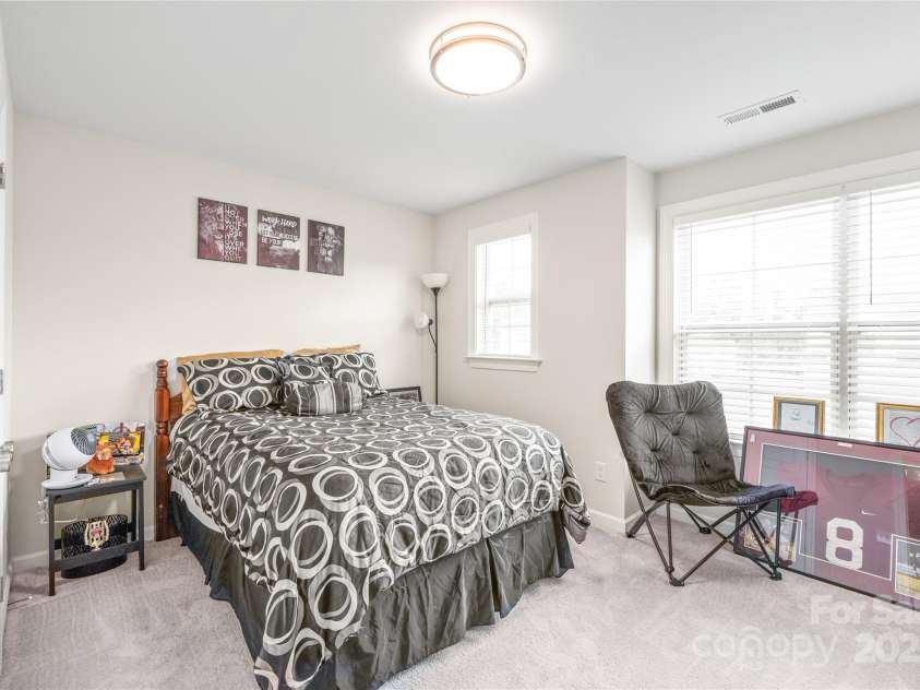 8100 Rolling Wheels Road, Charlotte, NC 28215.  MLS# CAR4278554, YatesRealty ID 26727. 