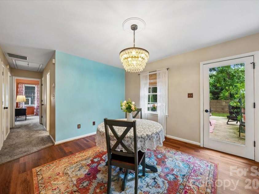1005 Pinafore Drive, Charlotte, NC 28212.  MLS# CAR4380838, YatesRealty ID 26728. 