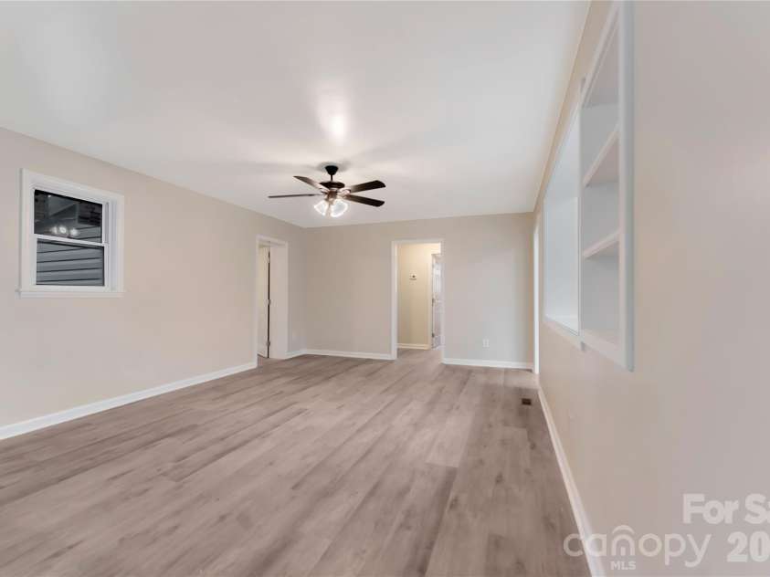 109 Belvedere Avenue, Gastonia, NC 28054.  MLS# CAR4342370, YatesRealty ID 2673. 
