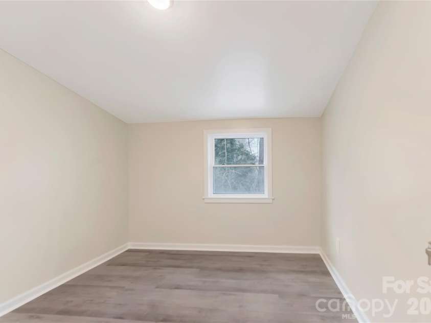 109 Belvedere Avenue, Gastonia, NC 28054.  MLS# CAR4342370, YatesRealty ID 2673. 