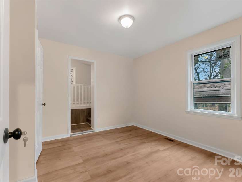 109 Belvedere Avenue, Gastonia, NC 28054.  MLS# CAR4342370, YatesRealty ID 2673. 