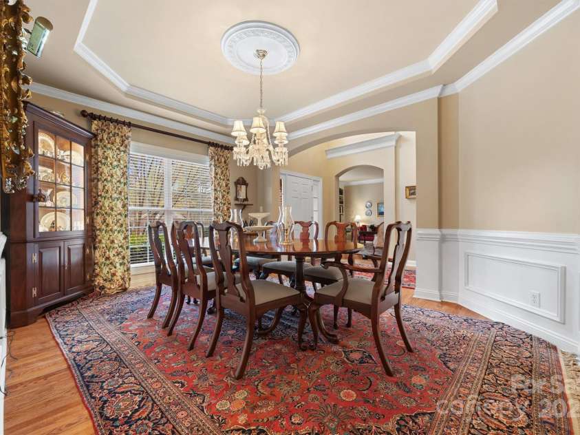 16308 Crystal Downs Lane, Charlotte, NC 28278.  MLS# CAR4326108, YatesRealty ID 2673. 