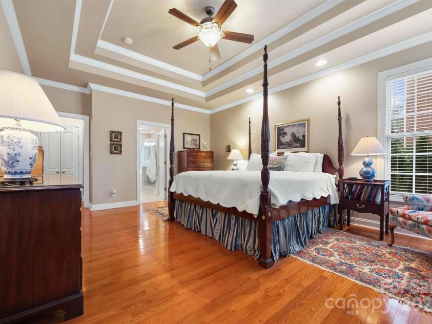 16308 Crystal Downs Lane, Charlotte, NC 28278.  MLS# CAR4326108, YatesRealty ID 2673. 