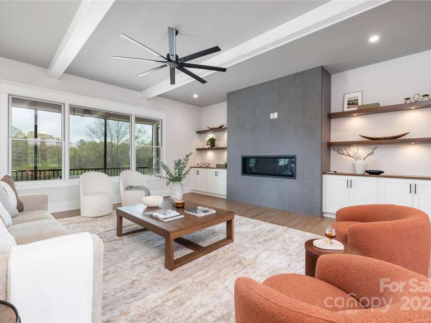 111 Monbo Meadows Lane, Statesville, NC 28677.  MLS# CAR4281404, YatesRealty ID 26730. Family Room