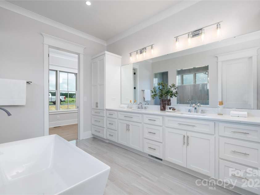 111 Monbo Meadows Lane, Statesville, NC 28677.  MLS# CAR4318689, YatesRealty ID 26730. Custom vanity