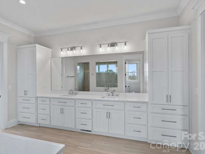 111 Monbo Meadows Lane, Statesville, NC 28677.  MLS# CAR4336887, YatesRealty ID 26730. 