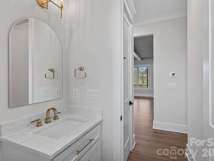 111 Monbo Meadows Lane, Statesville, NC 28677.  MLS# CAR4336887, YatesRealty ID 26730. Powder room.