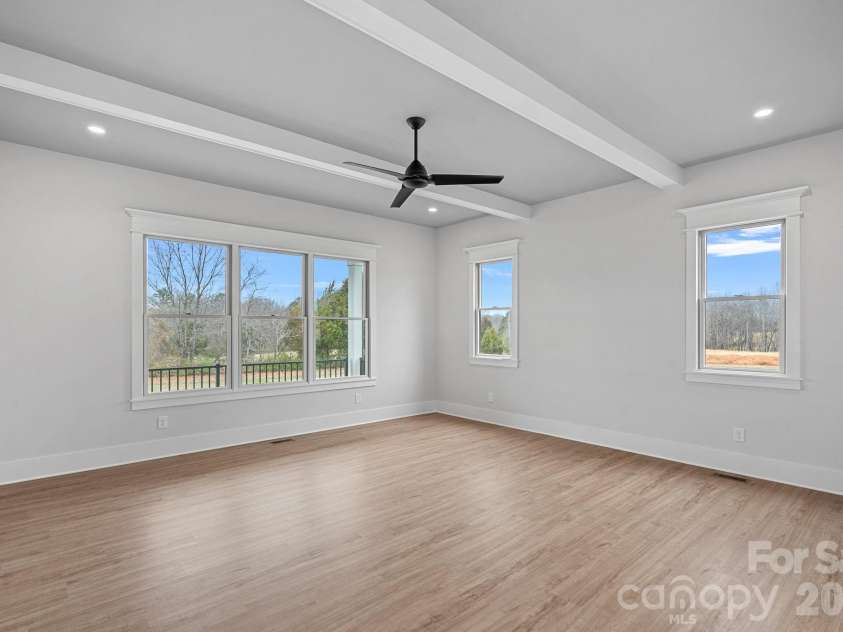 111 Monbo Meadows Lane, Statesville, NC 28677.  MLS# CAR4336887, YatesRealty ID 26730. Spacious primary bedroom.