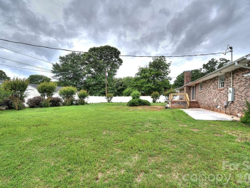 1195 Holly Springs Road, Lyman, SC 29365.  MLS# CAR4387941, YatesRealty ID 26730. Back Yard
