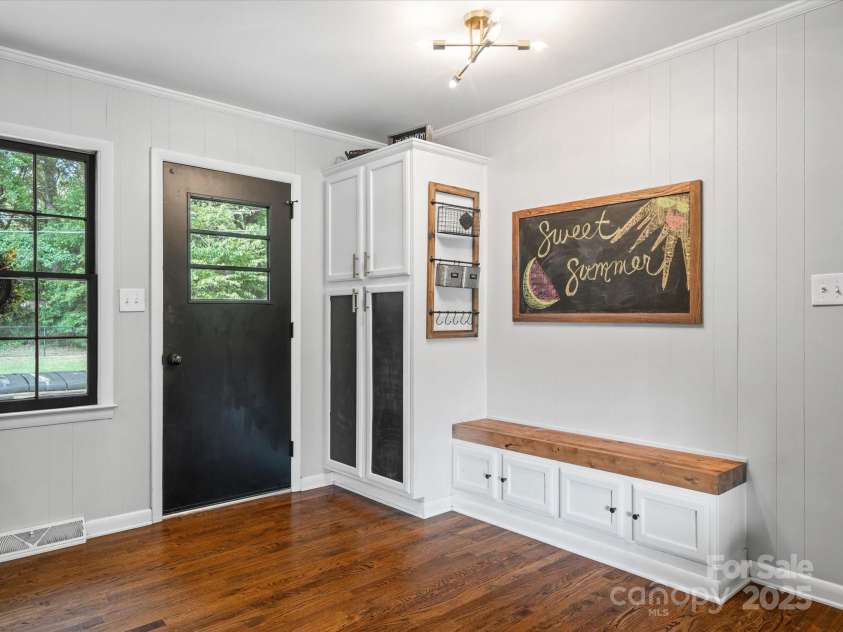 102 Ridge Avenue, Clover, SC 29710.  MLS# CAR4281882, YatesRealty ID 26732. 