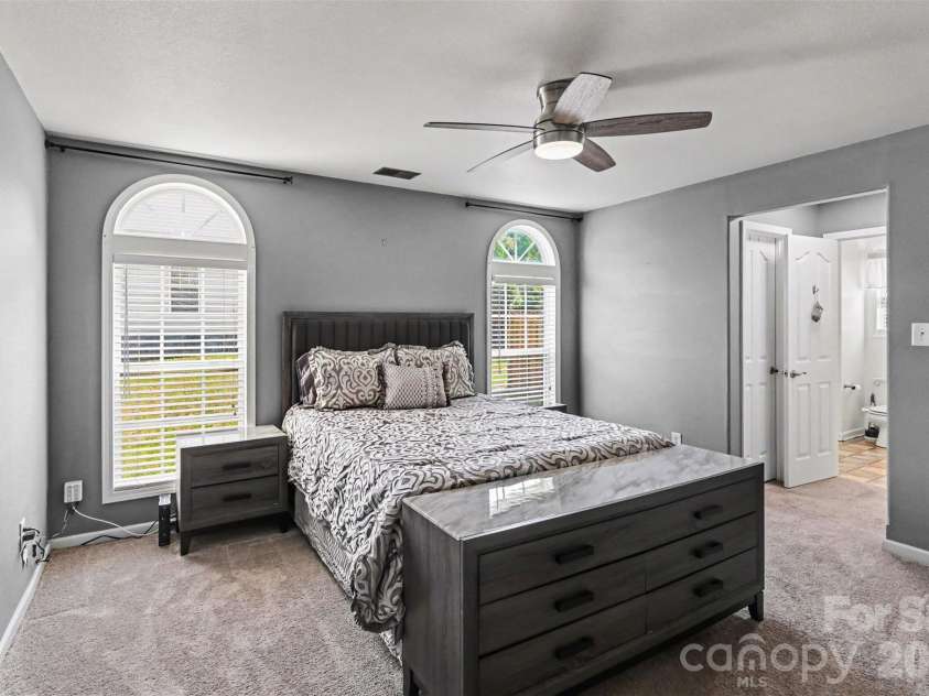 264 Brookstone Drive, Mount Holly, NC 28120.  MLS# CAR4376740, YatesRealty ID 26732. 