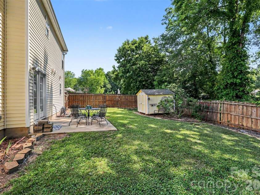 264 Brookstone Drive, Mount Holly, NC 28120.  MLS# CAR4376740, YatesRealty ID 26732. 