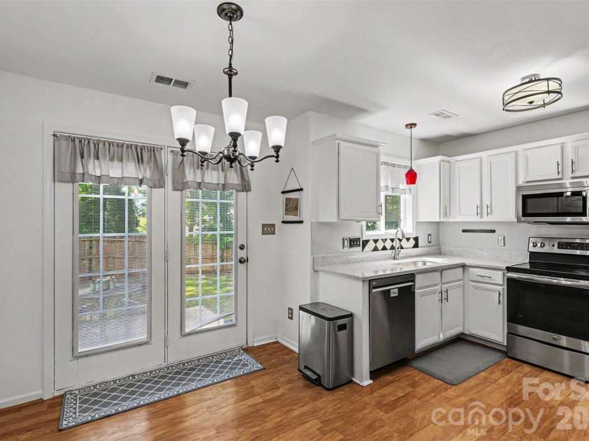 264 Brookstone Drive, Mount Holly, NC 28120.  MLS# CAR4376740, YatesRealty ID 26732. 