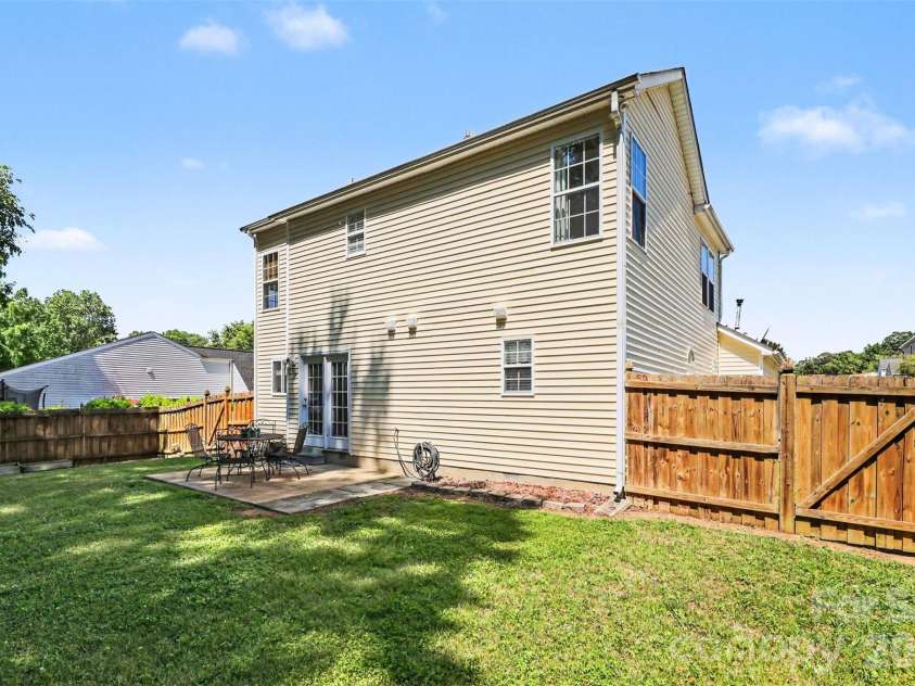 264 Brookstone Drive, Mount Holly, NC 28120.  MLS# CAR4376740, YatesRealty ID 26732. 