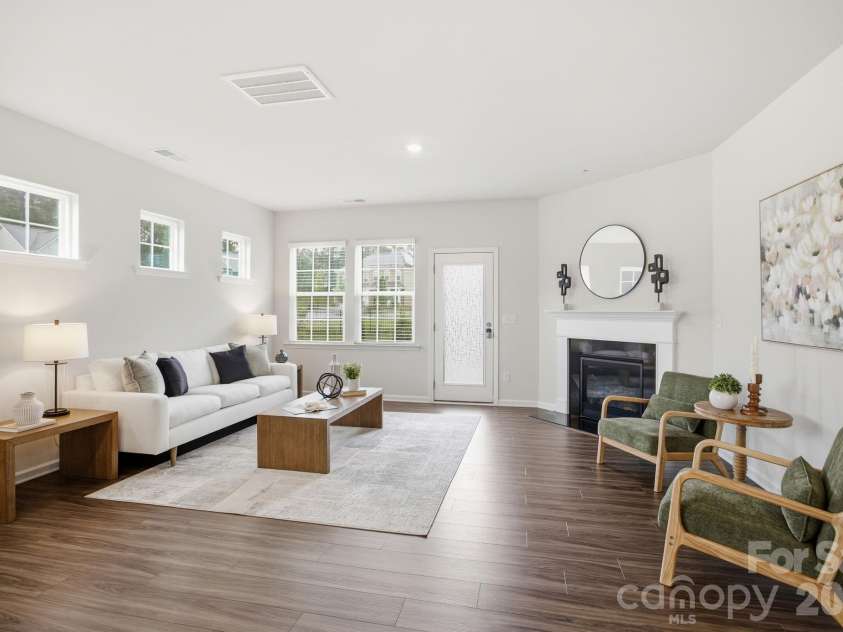 234 Hamptons Cove Road, Troutman, NC 28166.  MLS# CAR4386490, YatesRealty ID 26733. Living Room