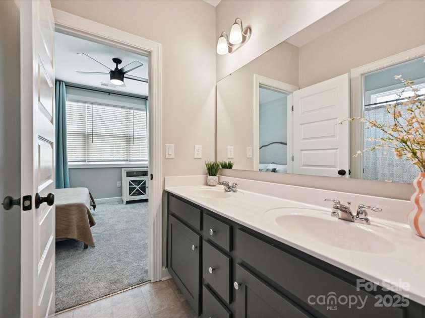 742 Penny Royal Avenue, Fort Mill, SC 29715.  MLS# CAR4282210, YatesRealty ID 26733. 