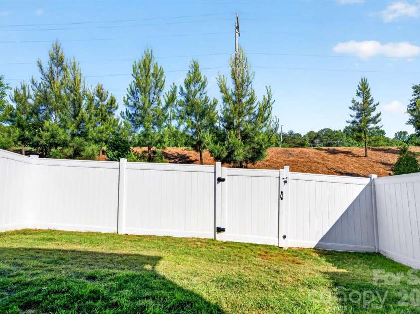 4192 Steel Way, Sherrills Ford, NC 28673.  MLS# CAR4383592, YatesRealty ID 26734. Low maintenance backyard.