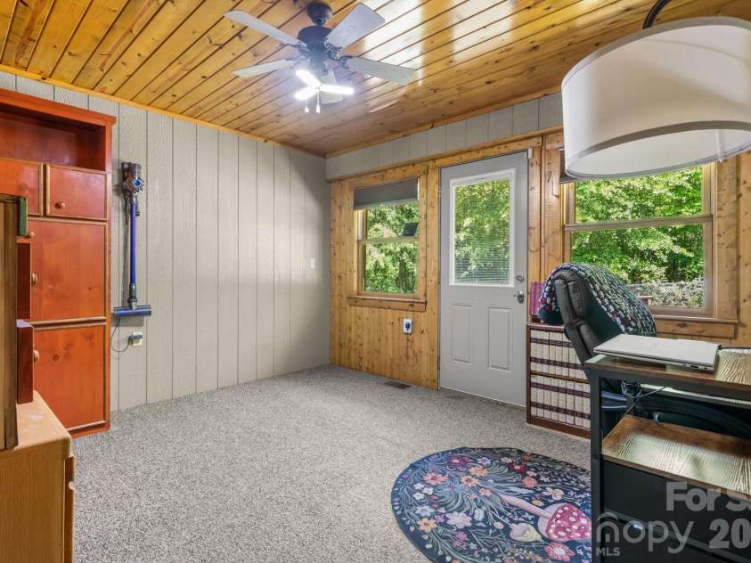 4586 Charlotte Street, Conover, NC 28613.  MLS# CAR4337899, YatesRealty ID 26736. 